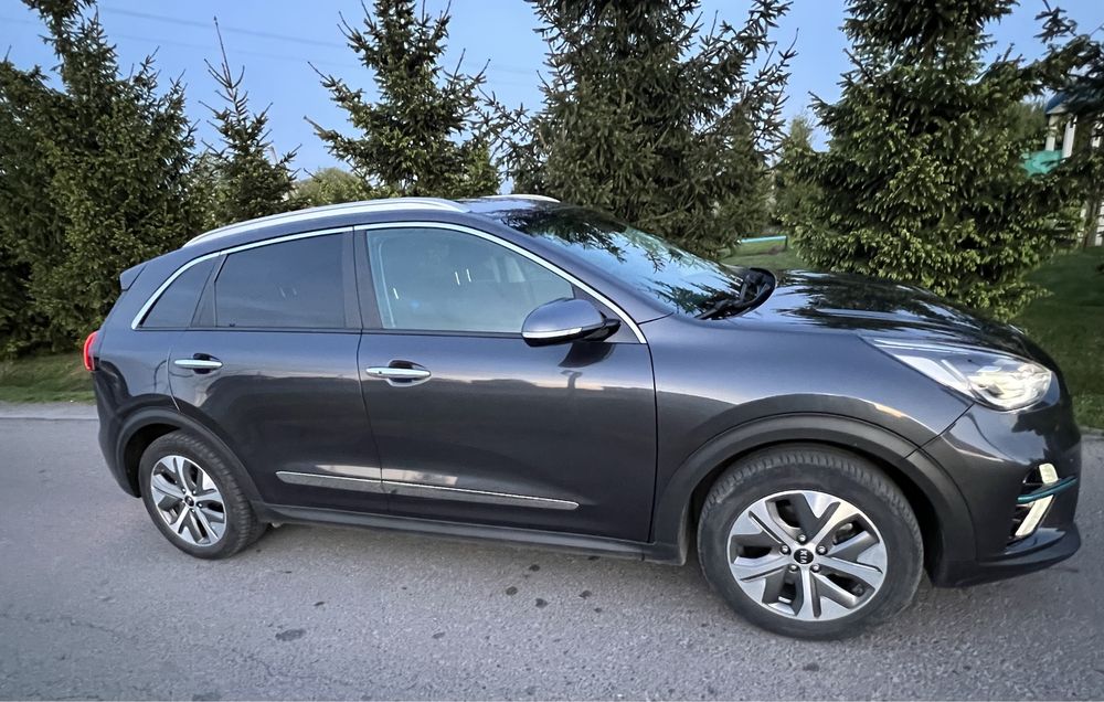 Авто Kia e niro