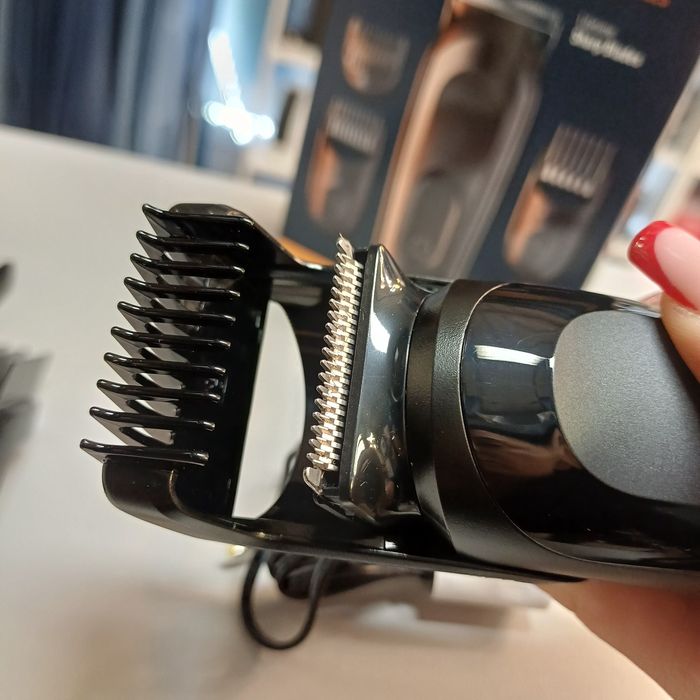 trymer do brody King C. Gillette z technologią Braun.