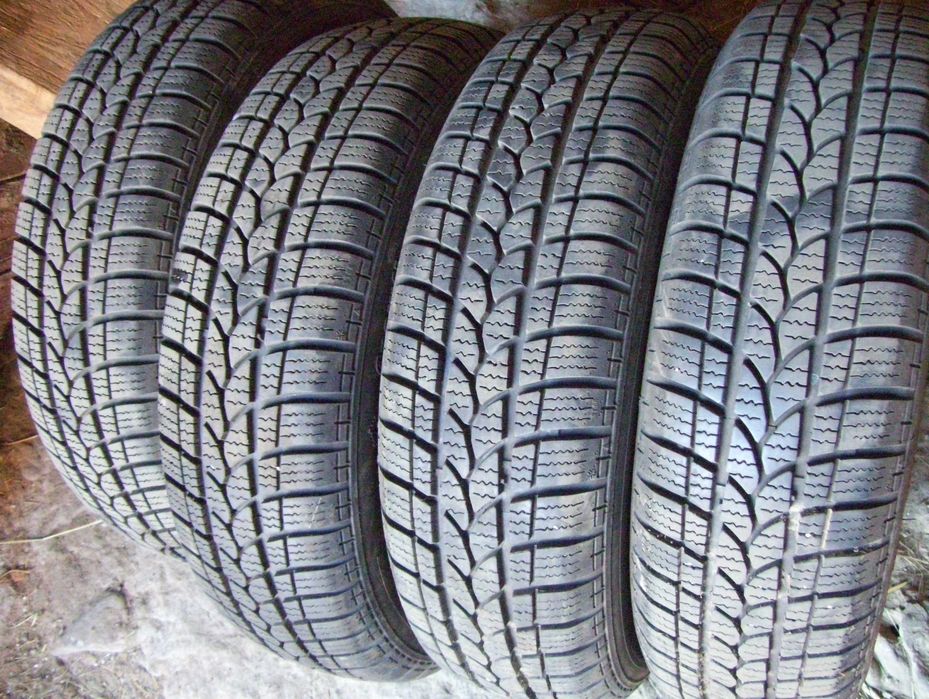 Bardzo Ładne Opony Zimowe 155/70 R13 R2020/21 Bieżnik 7 - 7,5 mm