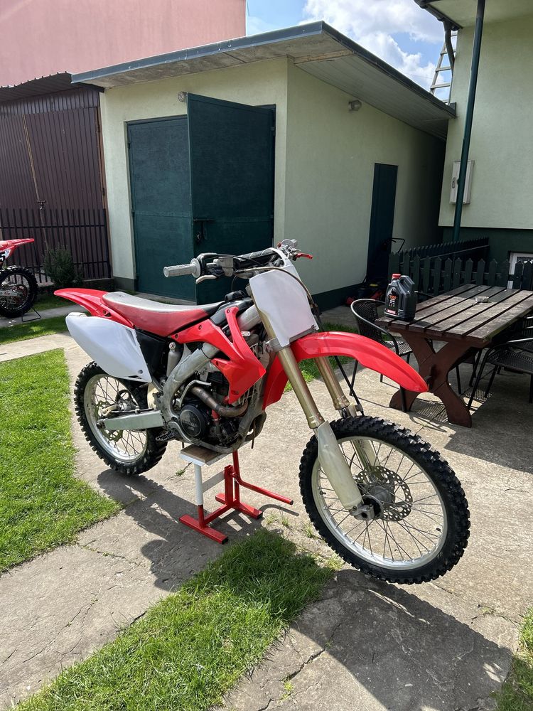 Honda crf 450 07r.