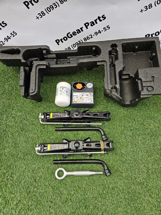 Оригінальний новий штатний органайзер Volvo XC60| домкрат XC90 V90 V60