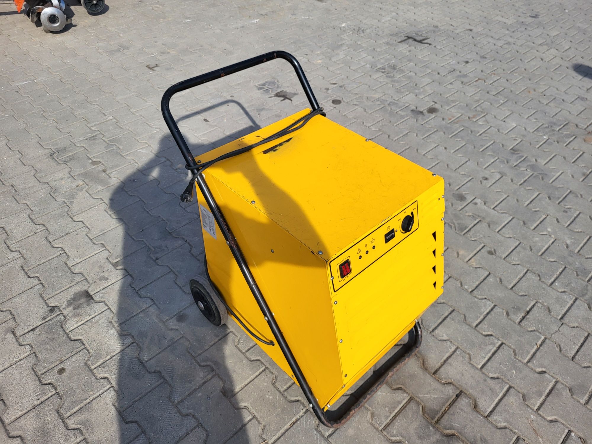 Osuszacz powietrza MASTER DH41H