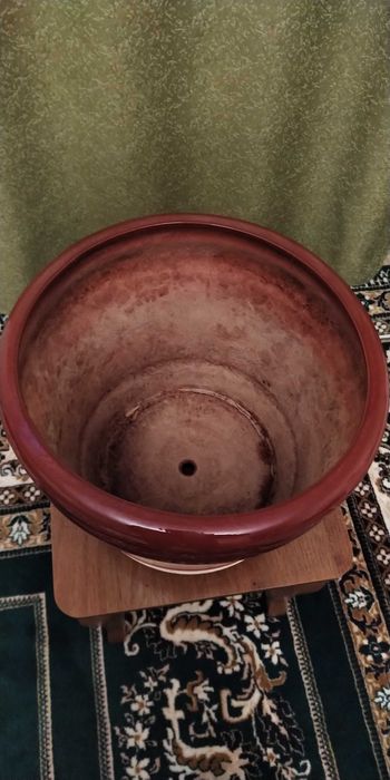 вазон для цветов глянцевый