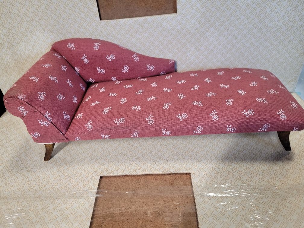 Stara sofa dla lalki kanapa 40 cm szezlong vintage