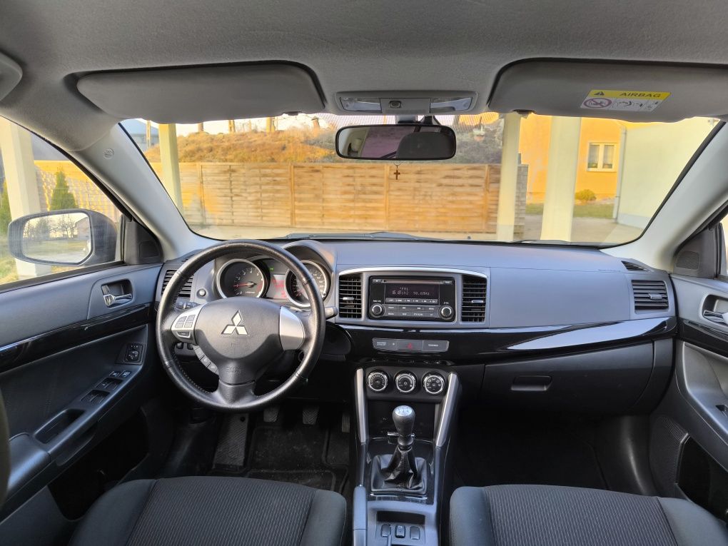 Mitsubishi Lancer