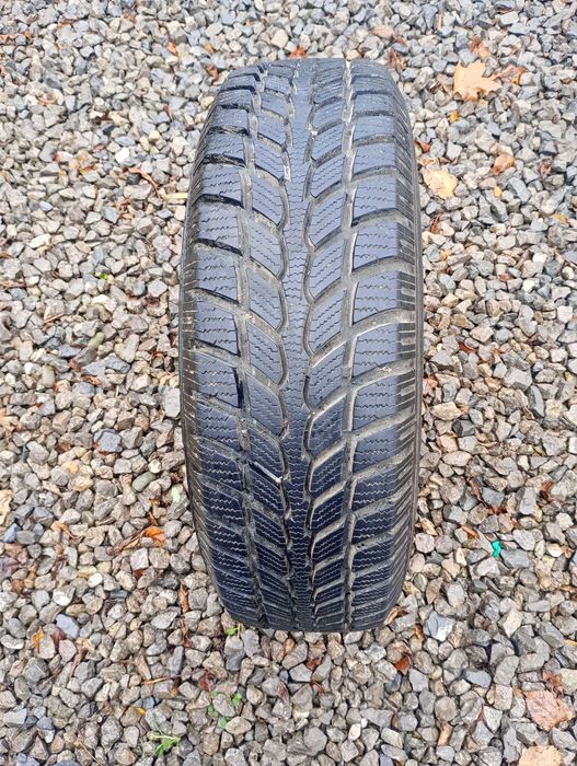 Opony zimowe z felgami