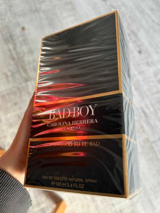 Carolina Herrera Bad Boy 100ml EDT ZAFOLIOWANE perfumy męskie