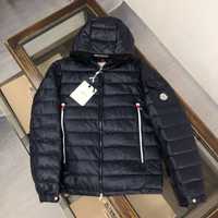 Casaco Moncler - Tamanho L *NOVO*