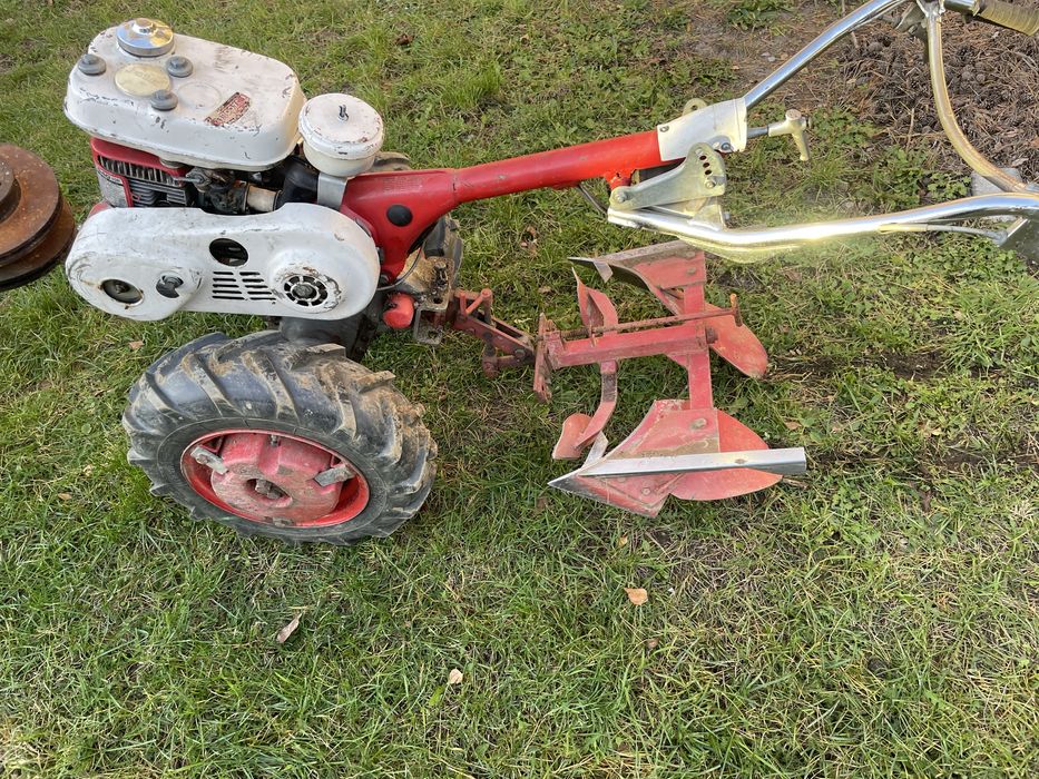 Traktorek jednoosiowy Glebogryzarka  Dzik Honda fs 50 F560 8Km