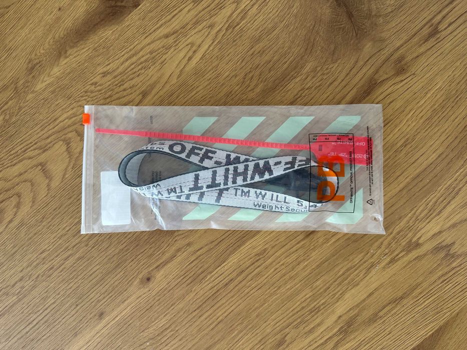Off-White Keychain / Neck Strap smycz na klucze brelok