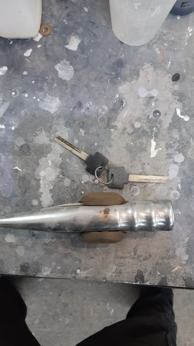 Блокиратор руля.