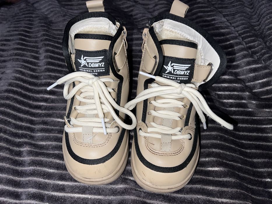 Продам дитячі зимові ботінки