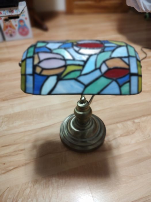 Lampa biurkowa Tiffany witrażowa