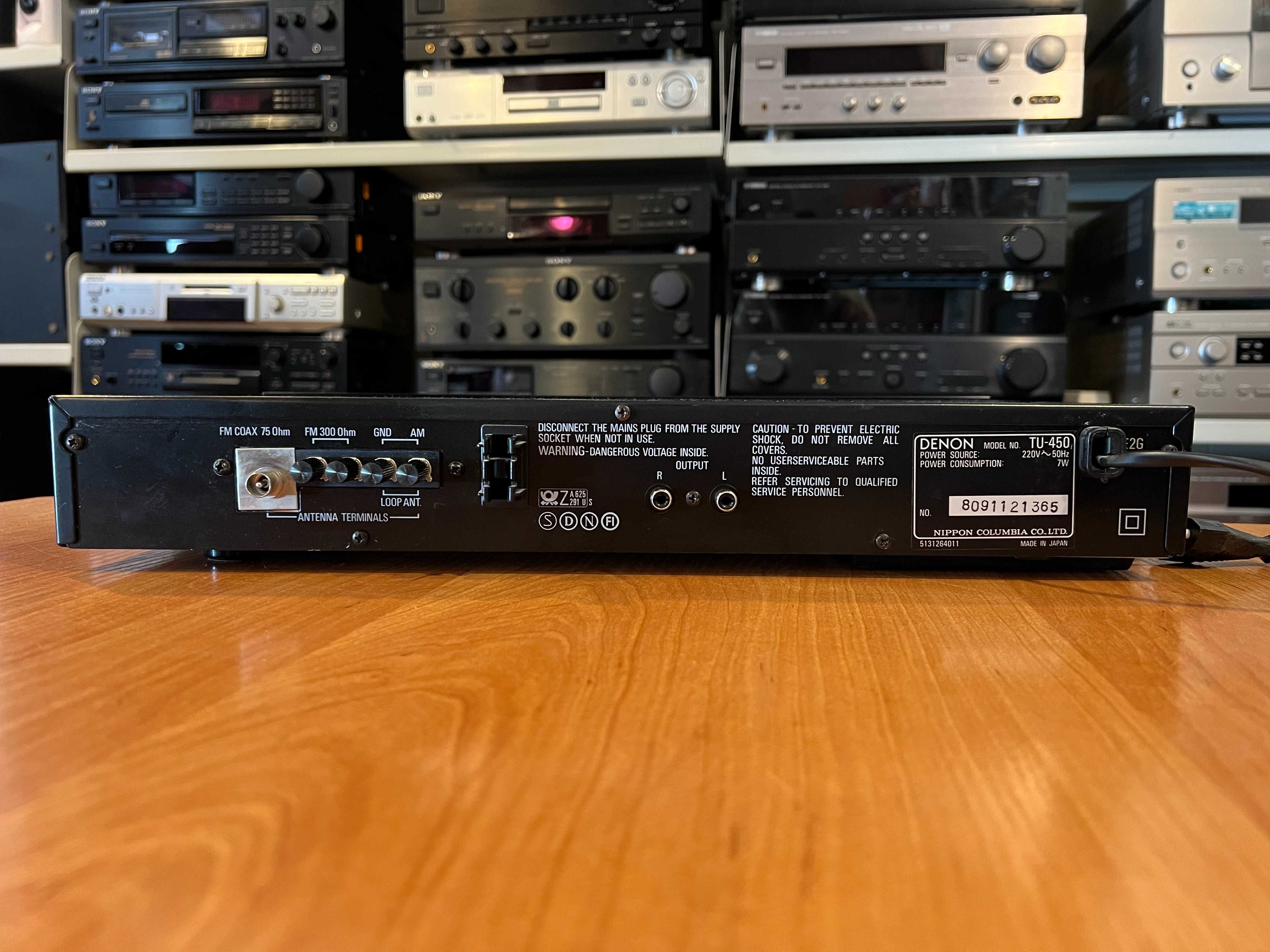 Tuner Stereo Denon TU-450 Audio Room