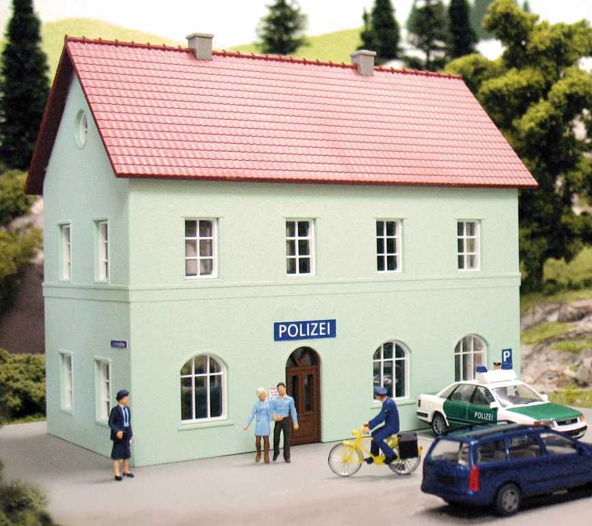 Komisariat Policji - PIKO - H0 1:87 budynek na makietę kolejową