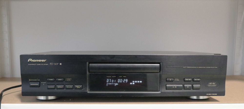 Cd проигрыватель Pioneer pd-107 Pioneer pd-T303