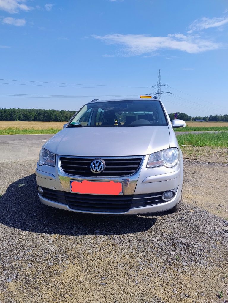 VW Touran 1.9 hak 7 osób