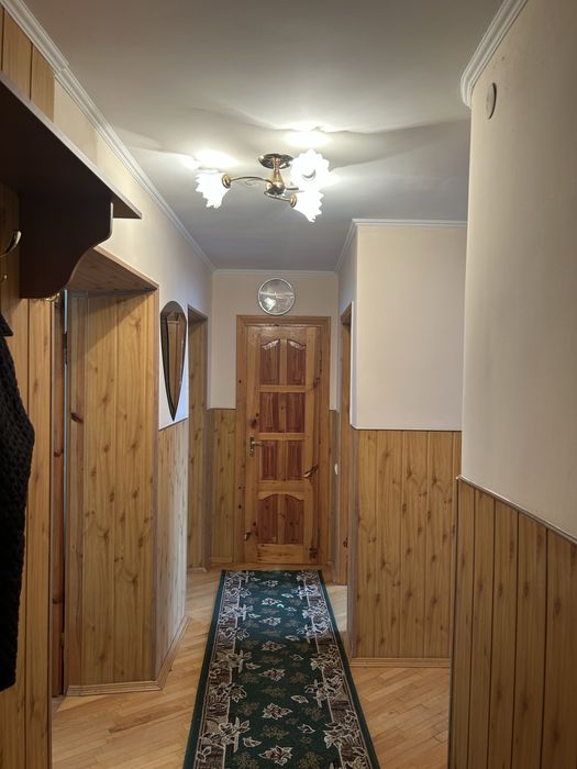 Продаж 3-кімнатної квартири в самому центрі Перемишлян
