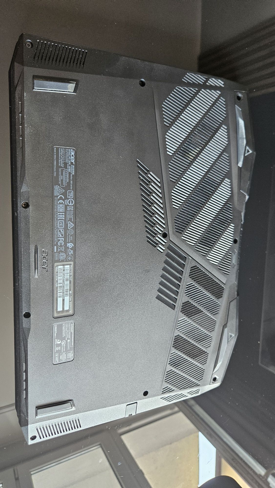 Laptop gamingowy predator helios 300