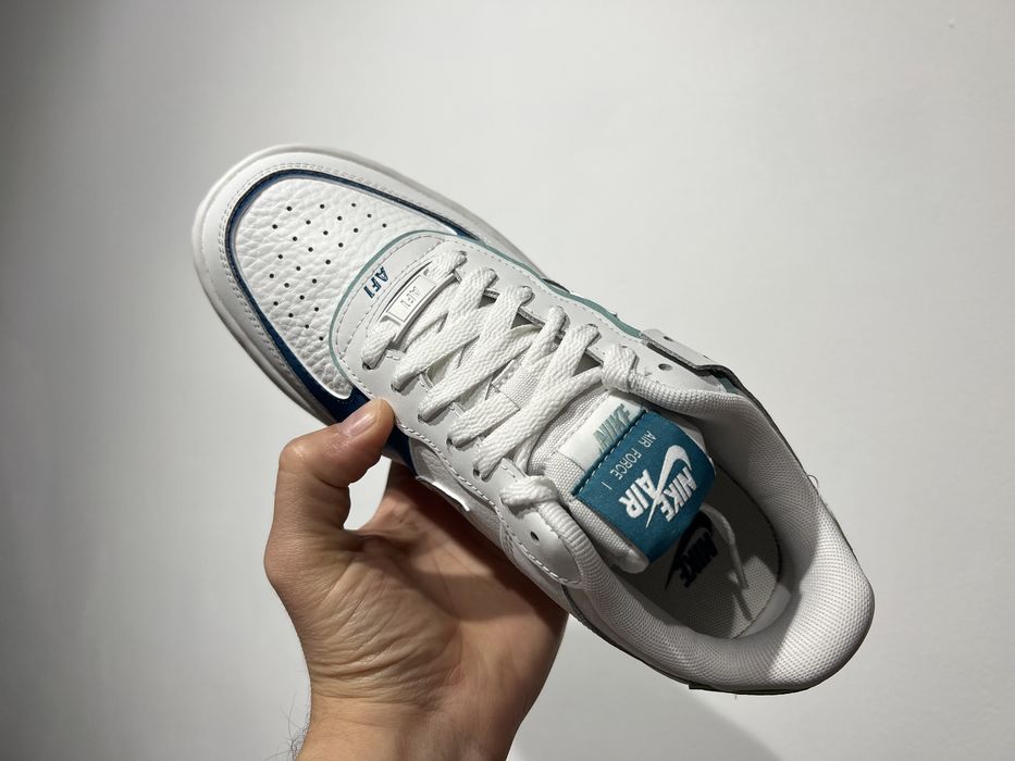 Кросівки Nike W Air Force 1 Shadow DZ1847-101