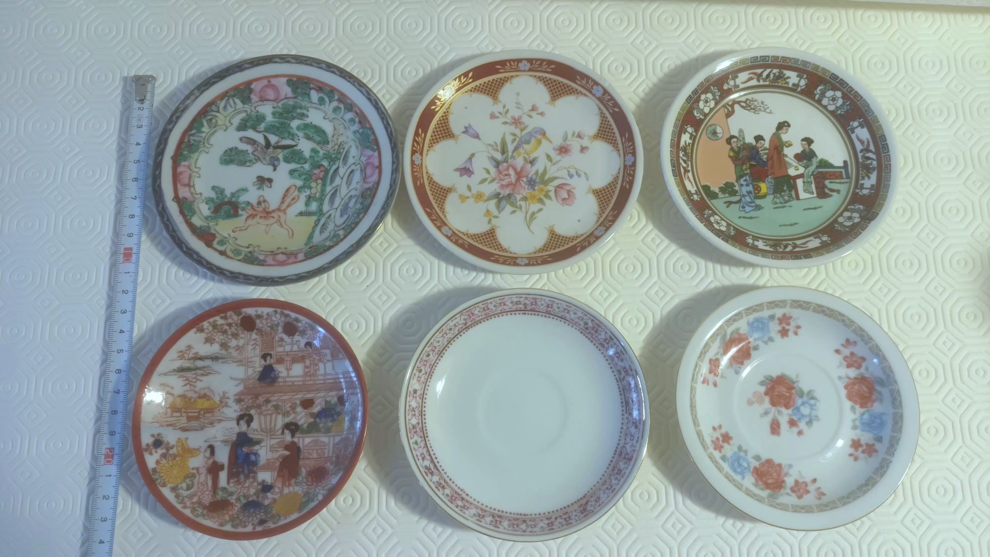 Pratos decorativos