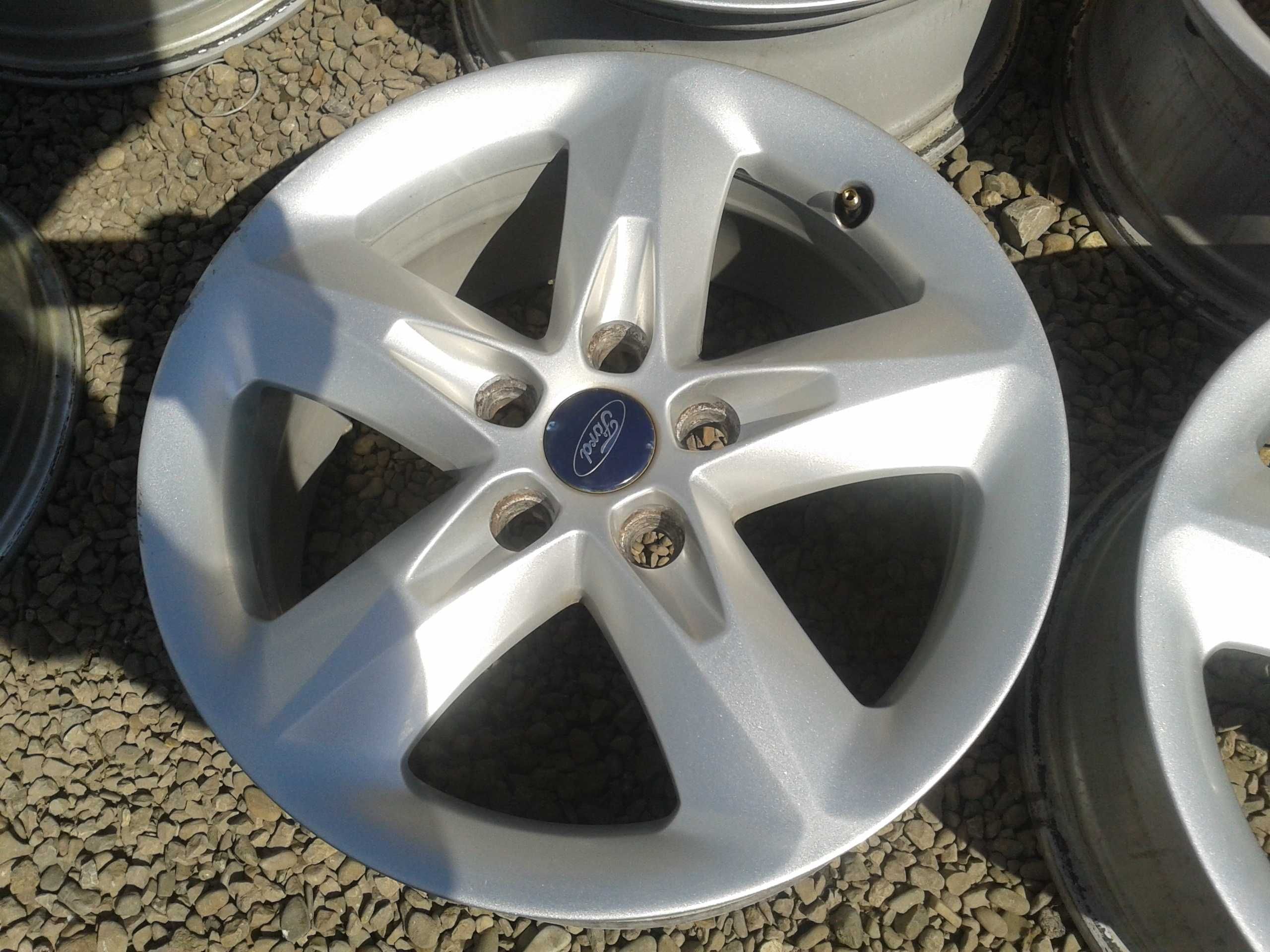 oryginalne r16 felgi volvo s40 s60 v40 v50 v60 v70 5x108 c30 xc70 c70