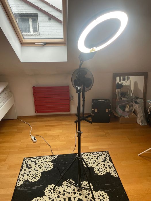 Lampa ring pierścieniowa kosmetyczna