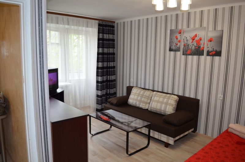 Французский  бульвар / .  Довженко. Институ т Филатова. Госпиталь