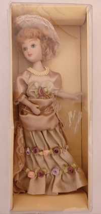 Lalka porcelanowa z kolekcji Deagostini Damy Minionych Epok