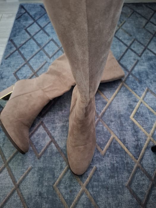 Kozaki ocieplane beżowe / stanie bdb