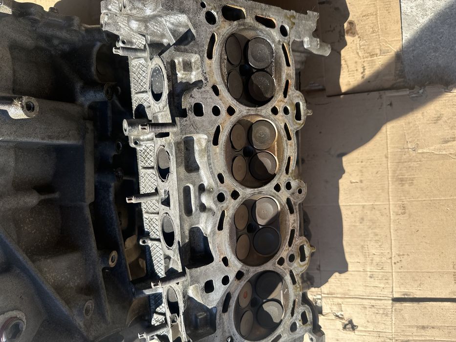 Головка блока цилиндров Mazda 6 Mazda 3 gh gg 2.0L