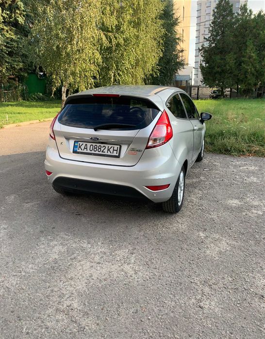 Ford Fiesta 2015 рік, дізель
