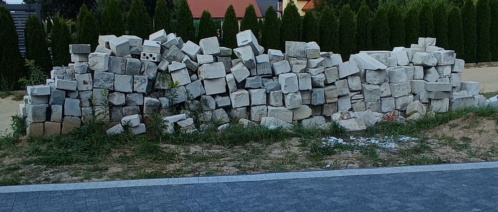 za darmo pustaki /gruz