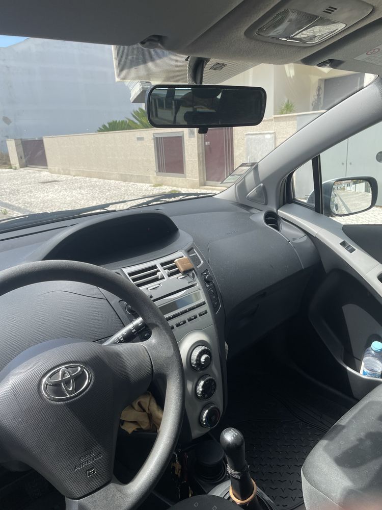 Toyota yaris D-4D rock in rio