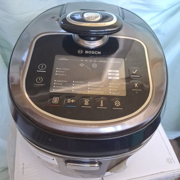 Мультиварка-скороварка BOSCH