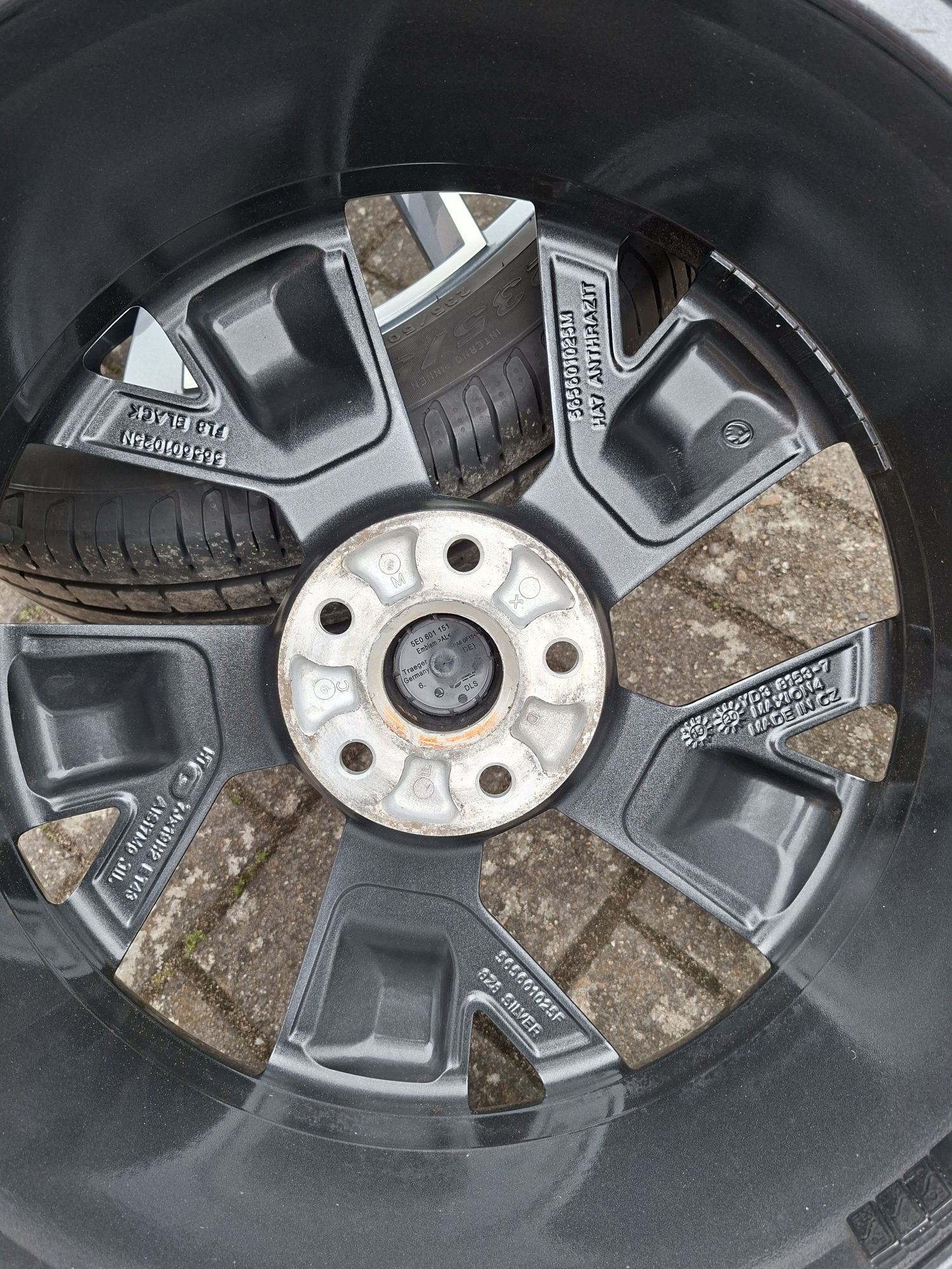 Felgi Skoda Karoq Kodiak 19" 5x112 Opony letnie 235/50/19