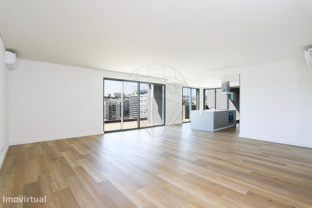 Apartamento T3 para arrendamento