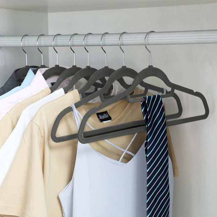 wieszak welurowy maxi komplet 60 szt grafitowy