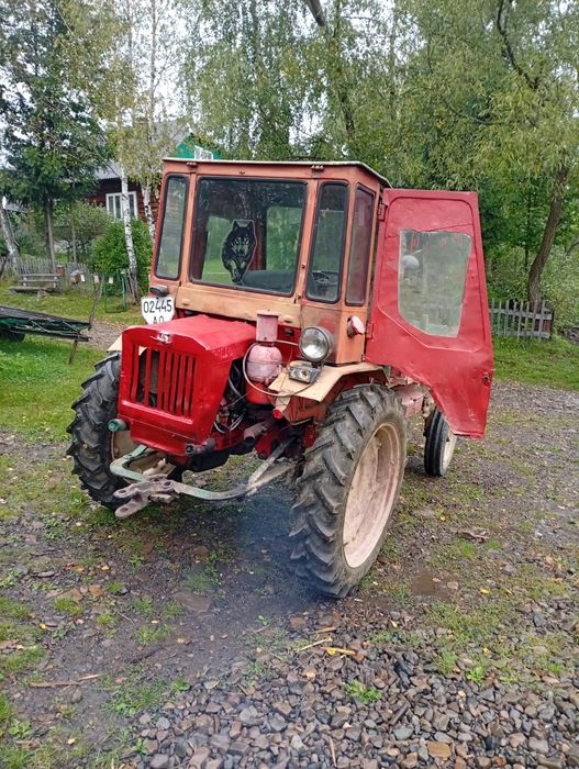 Обміняю трактор т-16 на уаз 469
