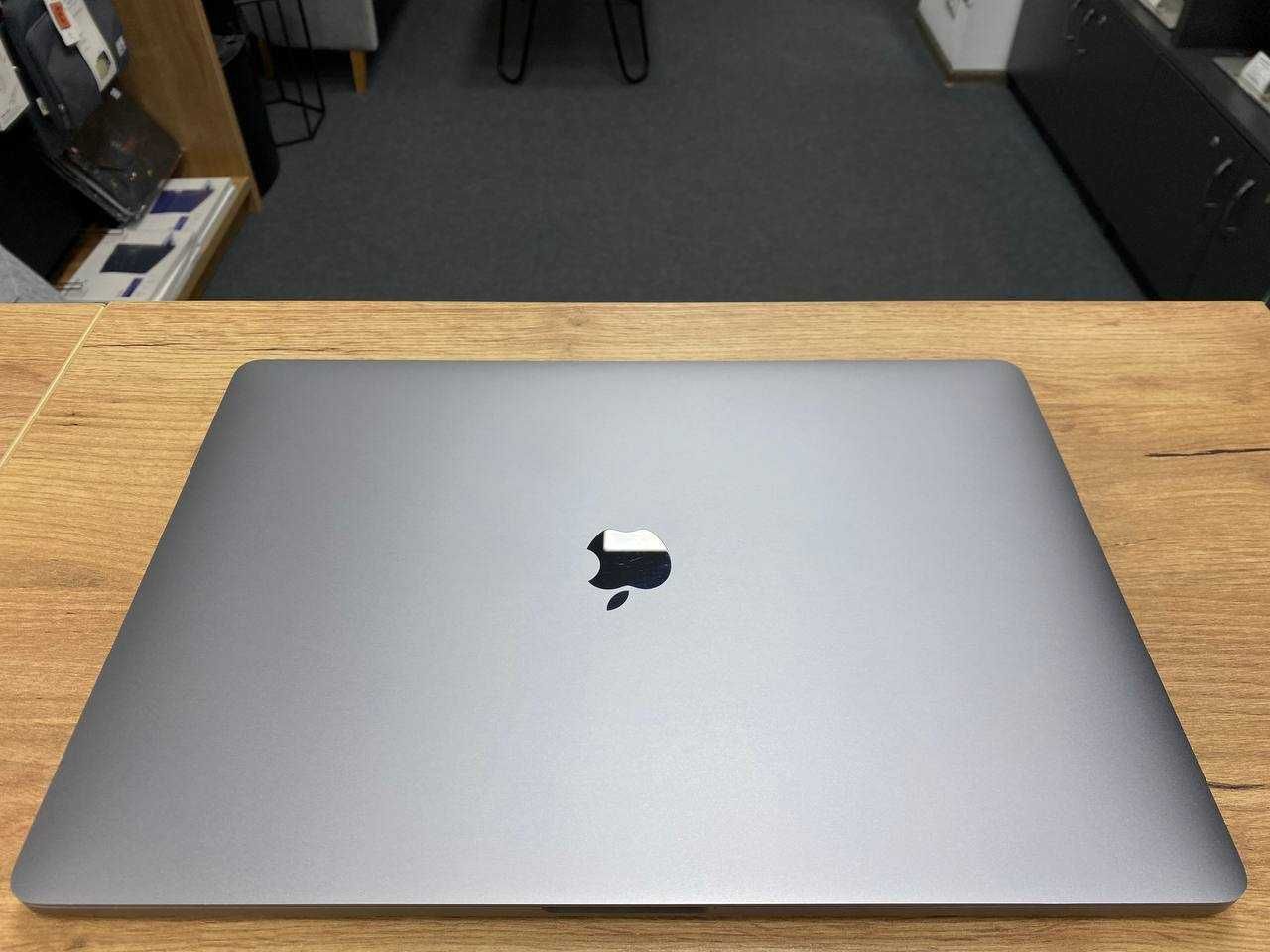MacBook Pro 16 2019 I7|16|512 Гарантія! Макбук 75 циклів Стан Ідеалу