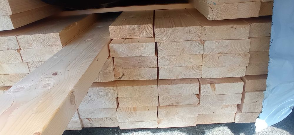 Kantówka C24 świerk skandynawski 45x145 suszona strugana