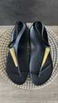 Crocs japonki Serena Metallic Bar Flip Gold/Black W9 39/40
