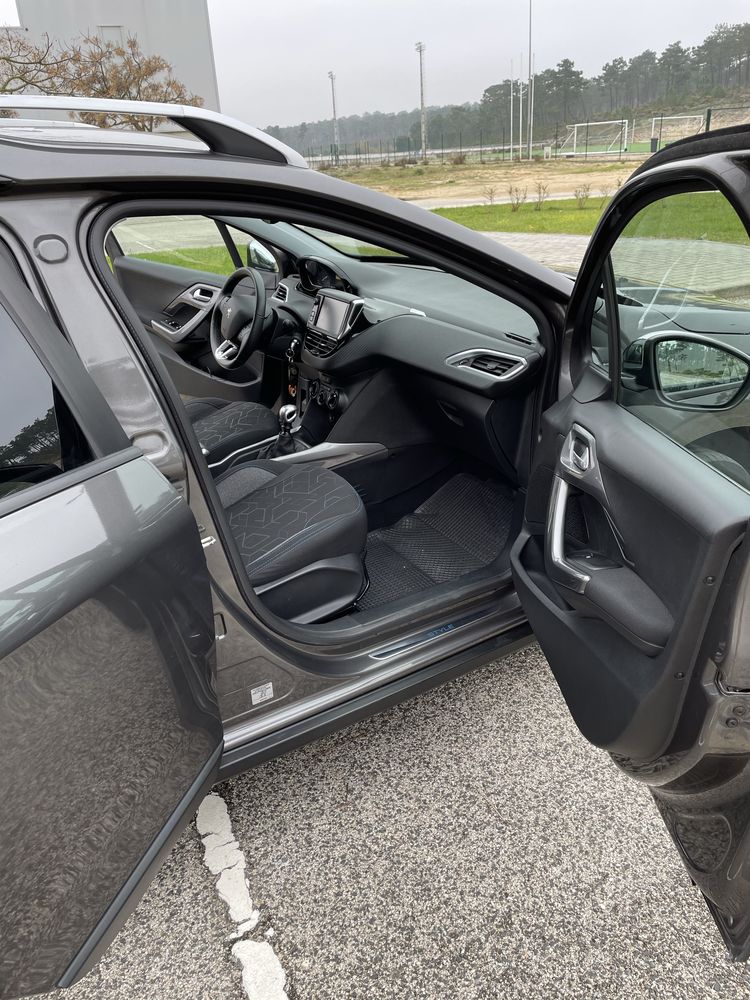Peugeot 2008  | 2019 | 79.369 km