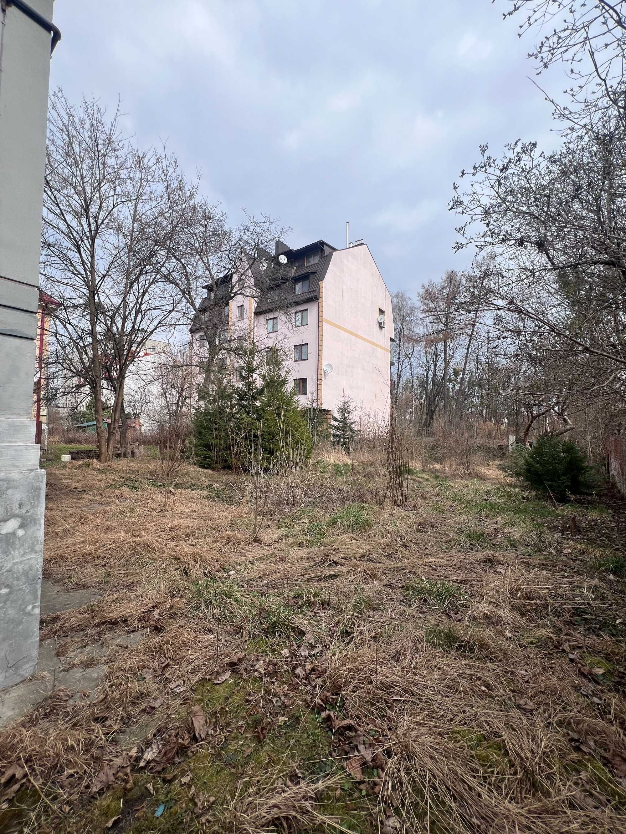 Продаж будинку в чудовій локації, вул.Рудницького