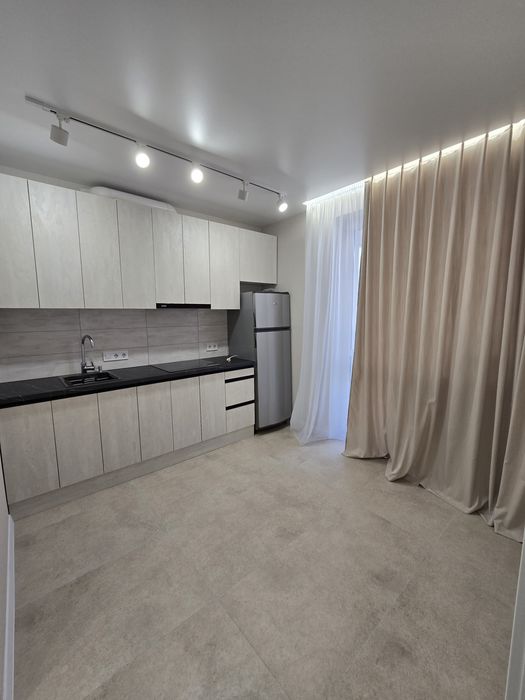 Сдам 1 комнатную ЖК Птичка