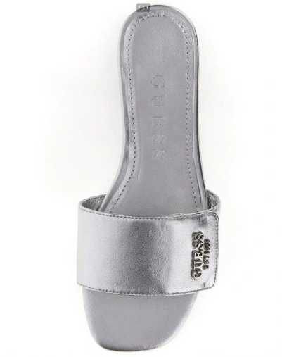Klapki damskie Guess wsuwane Srebrne Modne eleganckie Rozmiar 39