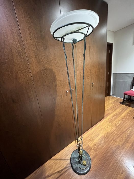 Candeeiro ferro e vidro