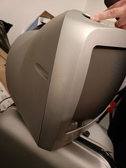 Televisão a funcionar