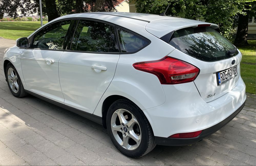 Ford Focus Lift 2015 Jak Nowy Full Opcja Super Stan Niski Przebieg