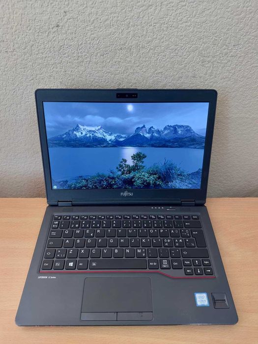Легкий бізнес-ультрабук Fujitsu U728 FHD IPS i5(4 ядра)/8Gb/256SSD/UHD